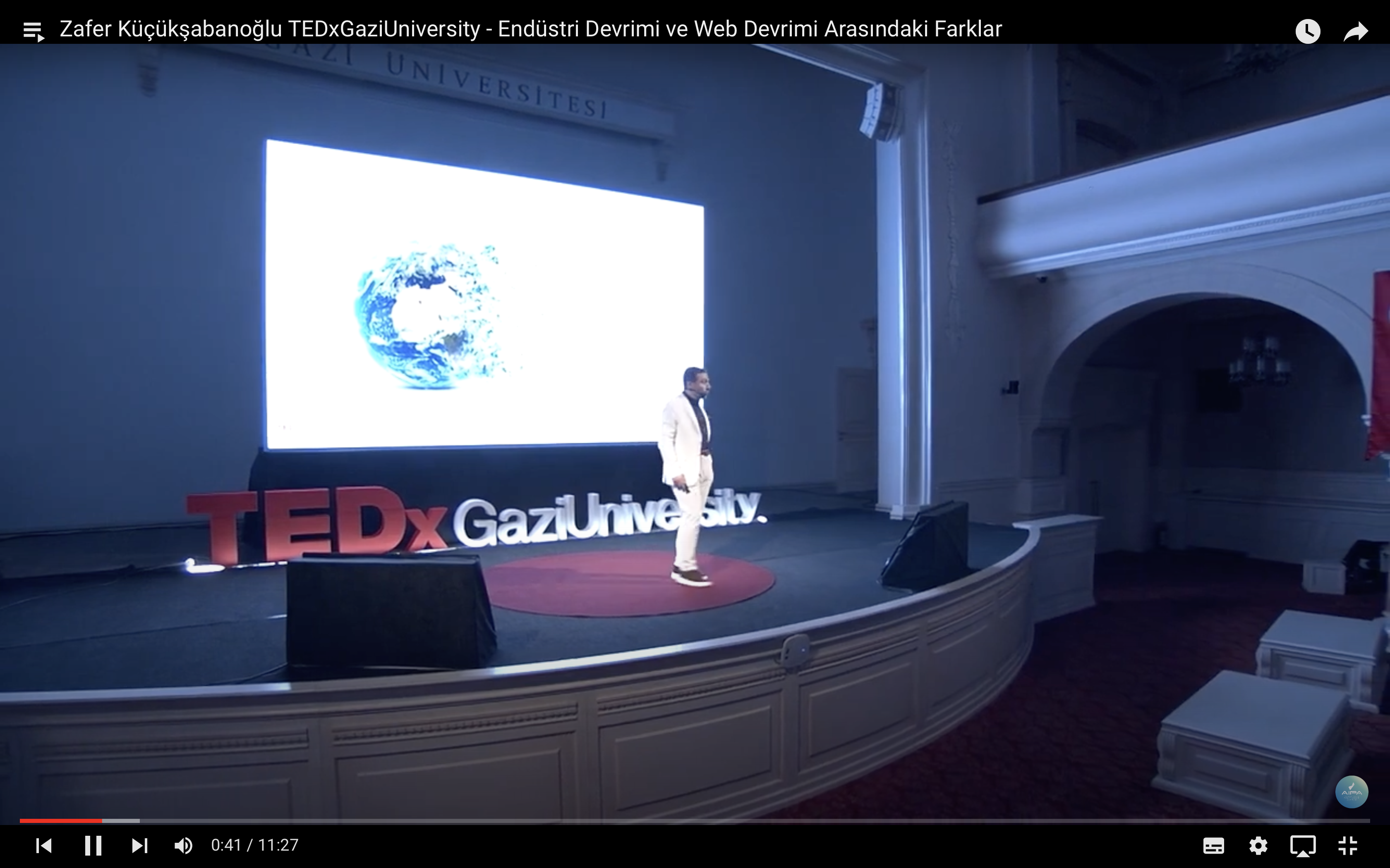 Zafer Küçükşabanoğlu TEDxGaziUniversity - Endüstri Devrimi ve Web Devrimi Arasındaki Farklar